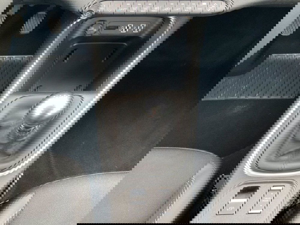 Jeep Avenger usata a Milano (15)