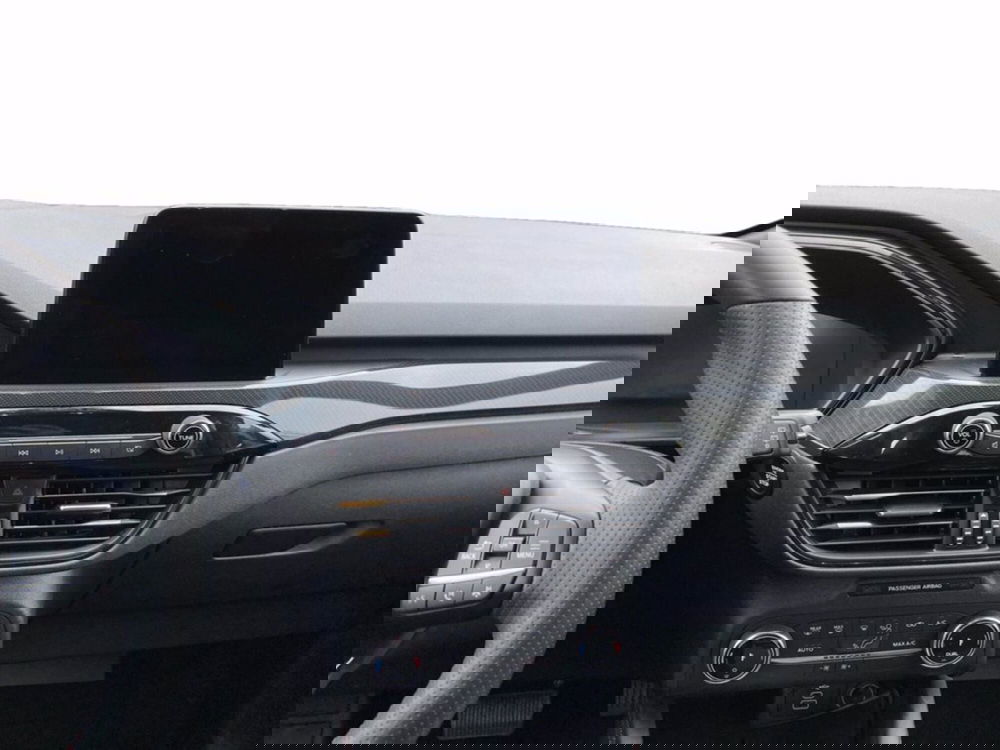 Ford Kuga usata a Milano (14)