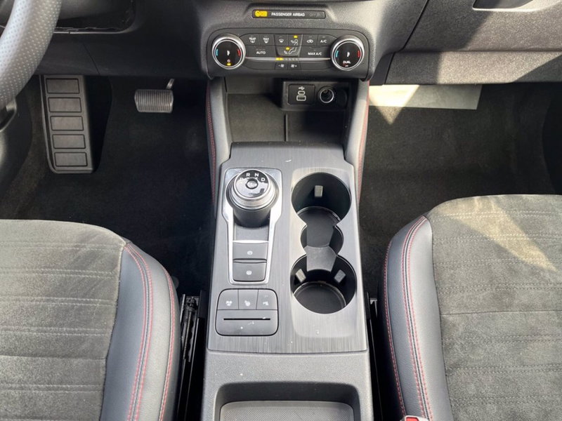 Ford Kuga usata a Milano (15)