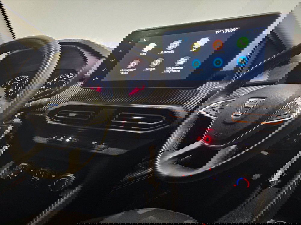 Dacia Sandero usata a Palermo (11)