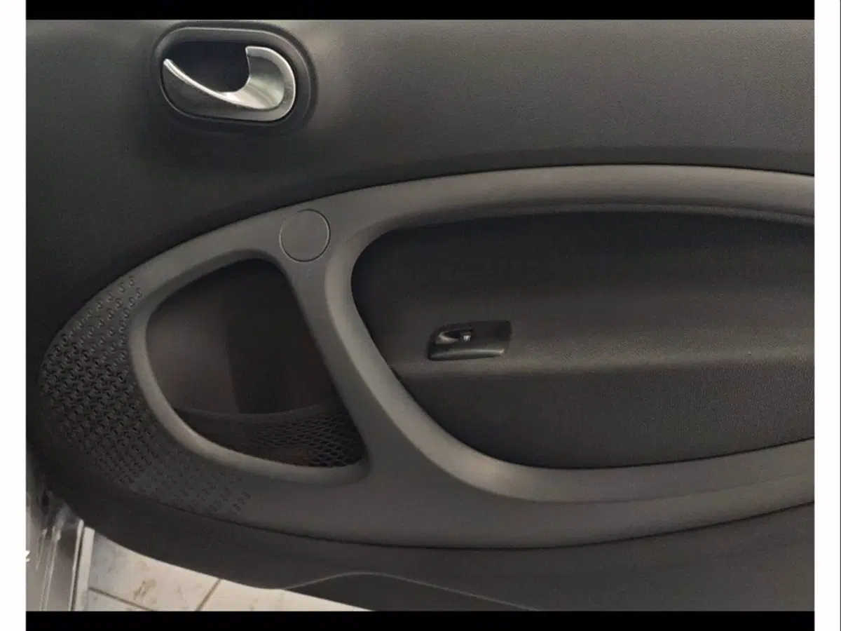 smart Fortwo usata a Catania (12)