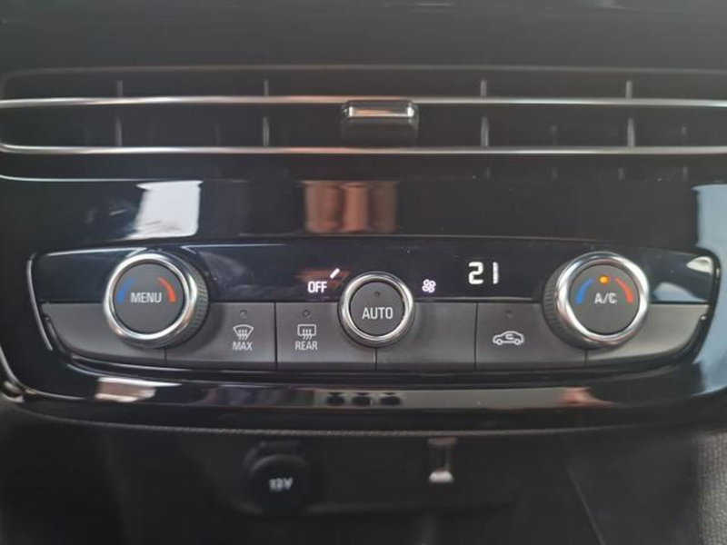Opel Mokka usata a Salerno (18)
