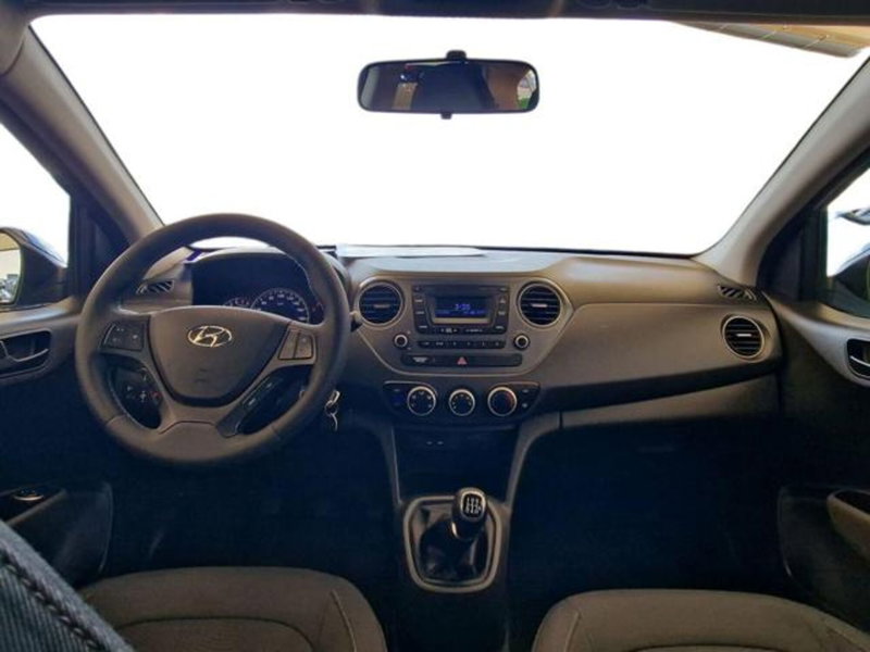 Hyundai i10 usata a Salerno (12)
