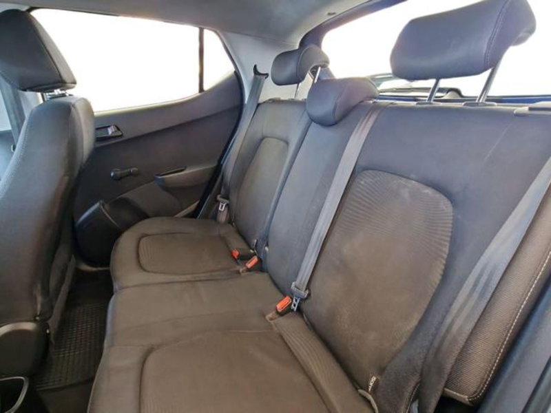 Hyundai i10 usata a Salerno (15)