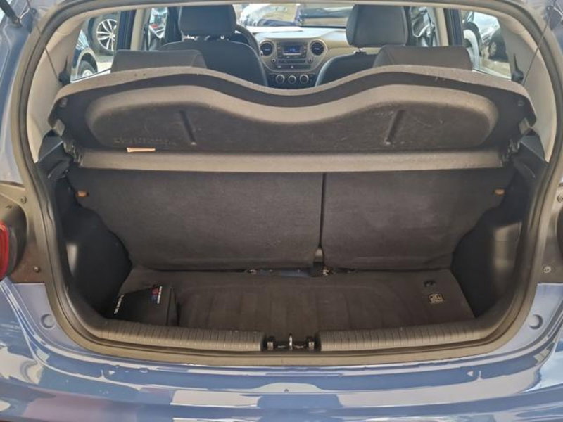 Hyundai i10 usata a Salerno (19)