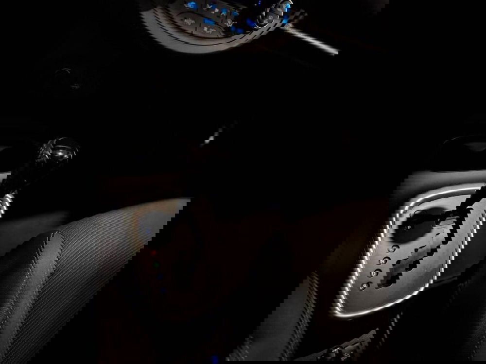 Toyota Yaris usata a Torino (9)