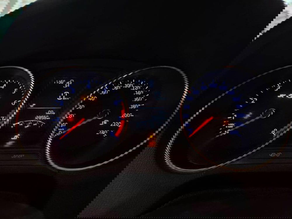 Volkswagen Polo usata a Torino (7)