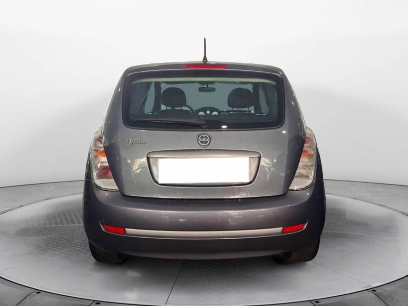 Lancia Ypsilon usata a Torino (5)