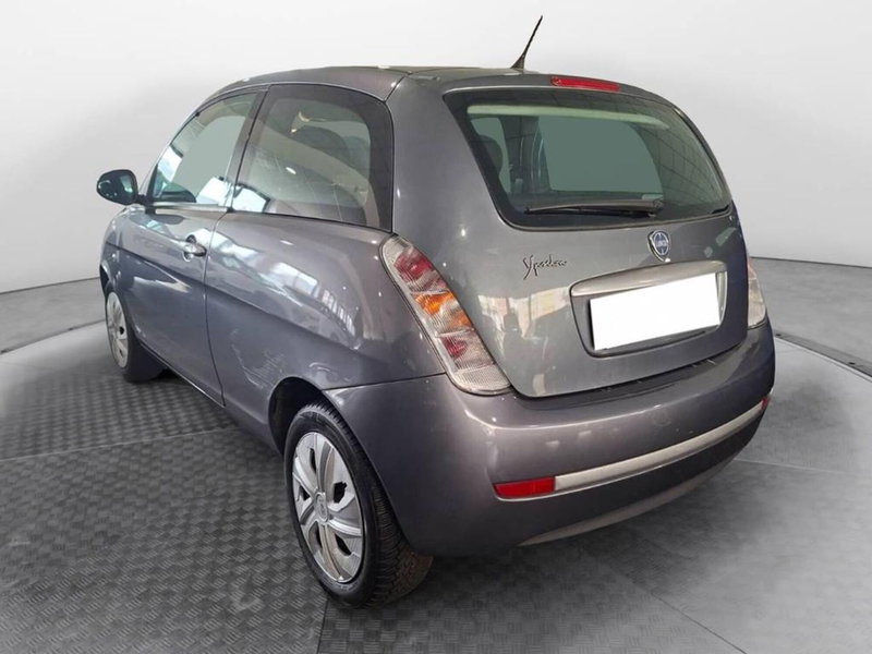 Lancia Ypsilon usata a Torino (6)