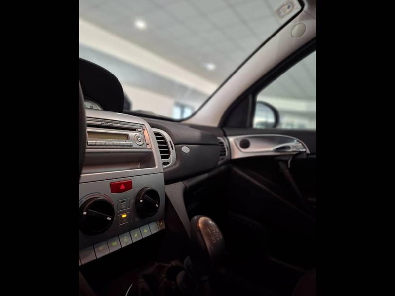 Lancia Ypsilon usata a Torino (8)