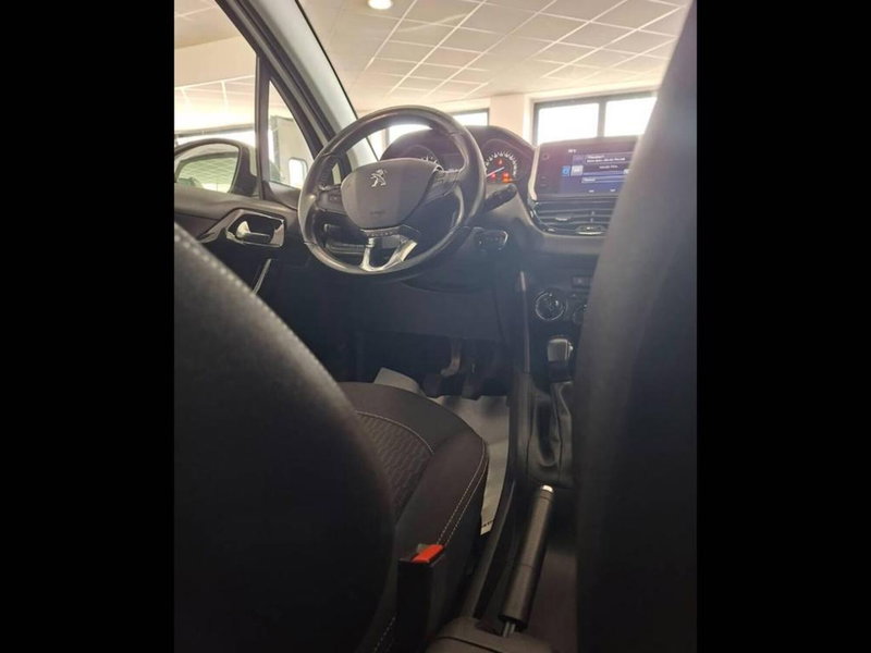 Peugeot 208 usata a Torino (11)