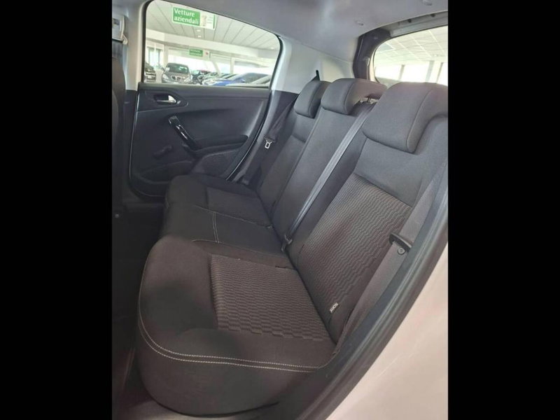 Peugeot 208 usata a Torino (13)