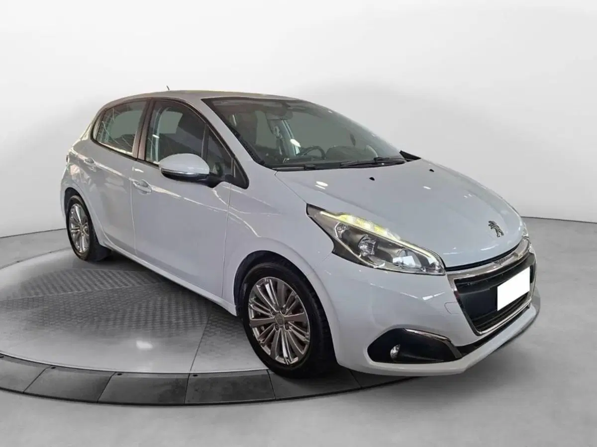 Peugeot 208 usata a Torino (3)