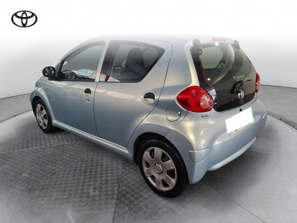 Toyota Aygo usata a Torino (6)