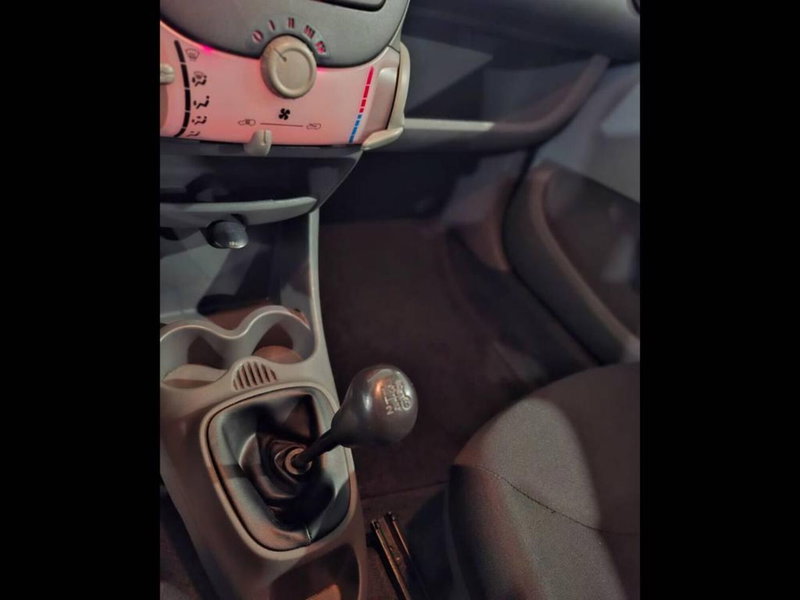 Toyota Aygo usata a Torino (9)