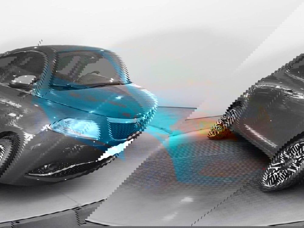 Lancia Ypsilon usata a Torino (3)