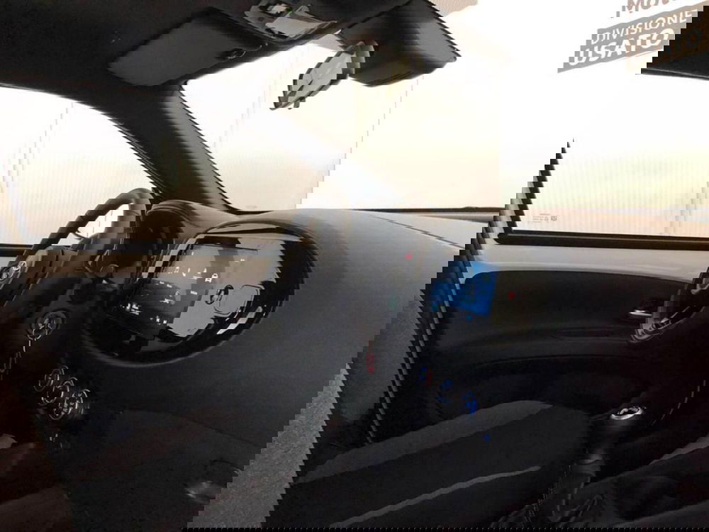 Toyota Aygo X usata a Torino (10)