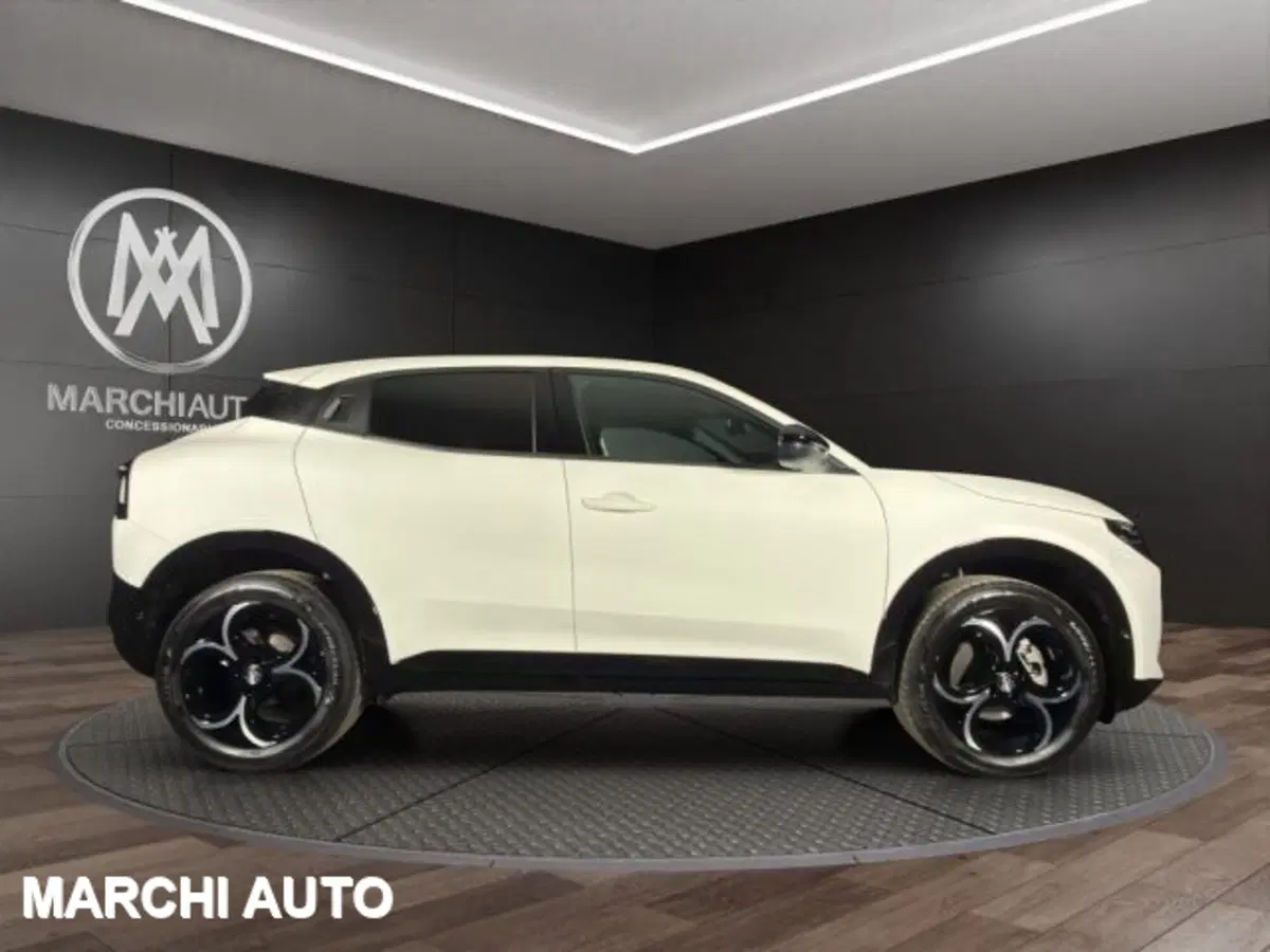 Alfa Romeo Junior nuova a Perugia (4)