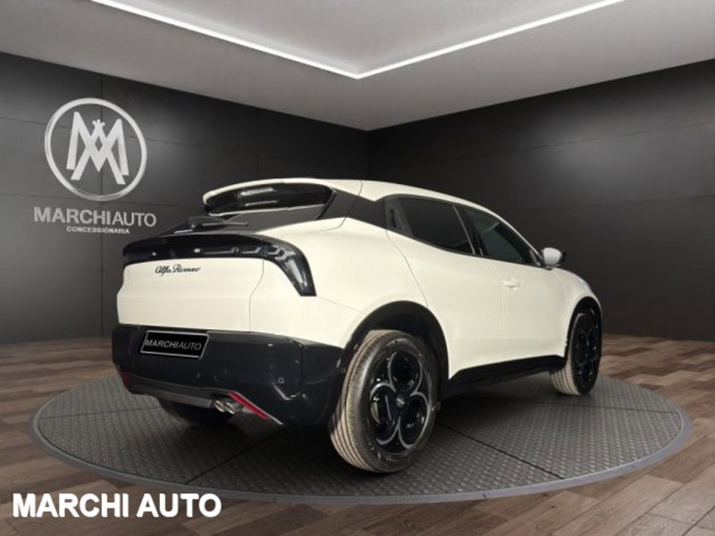 Alfa Romeo Junior nuova a Perugia (5)