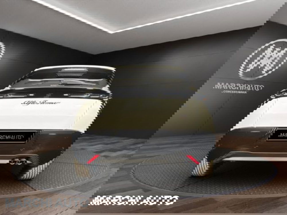 Alfa Romeo Junior nuova a Perugia (6)