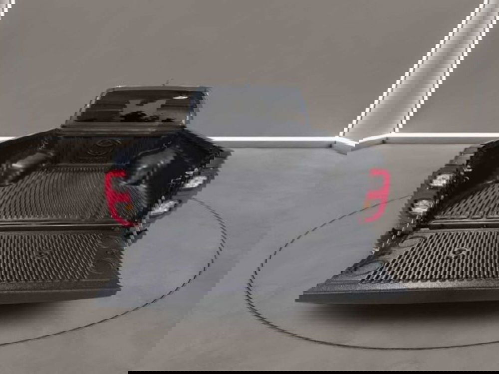 Toyota Hilux usata a Caltanissetta (9)