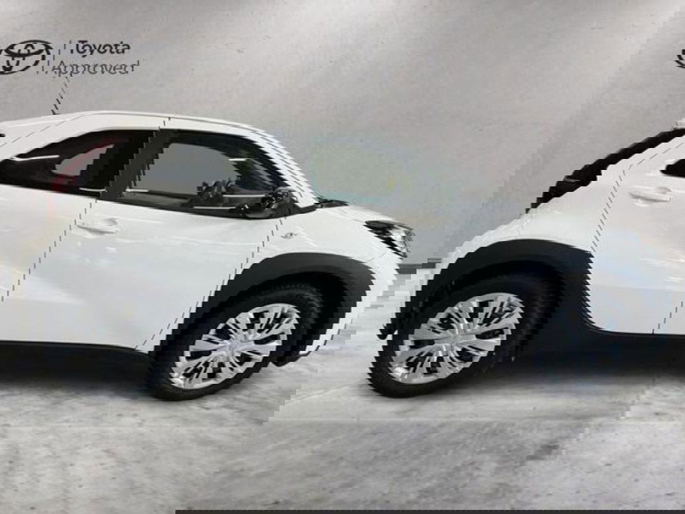 Toyota Aygo X usata a Vercelli (14)