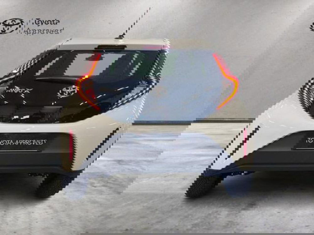 Toyota Aygo X usata a Vercelli (4)