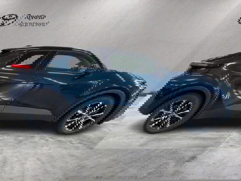 Toyota Toyota C-HR usata a Vercelli (14)