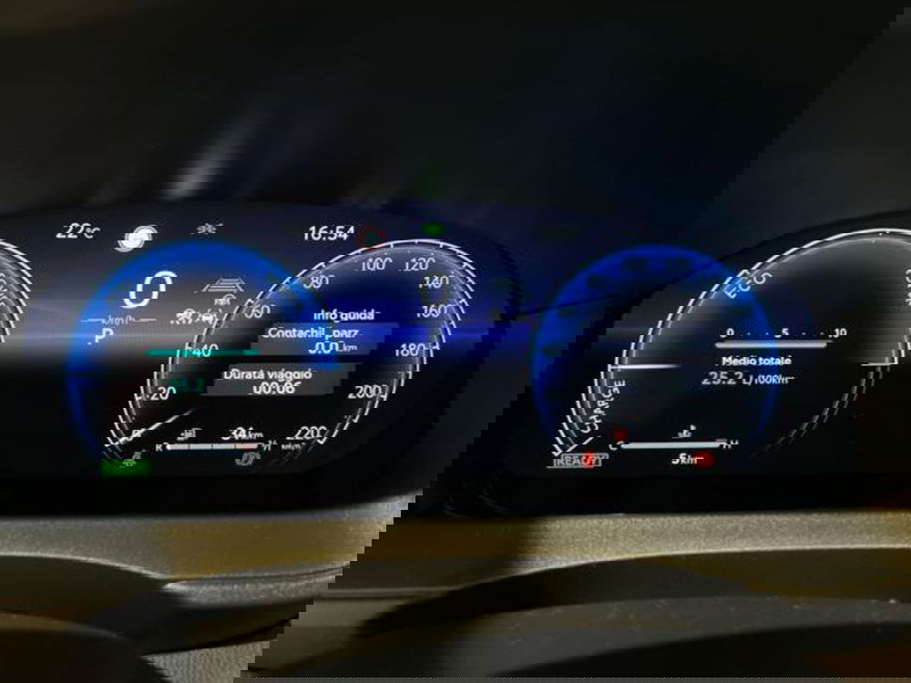 Toyota Yaris Cross nuova a Vercelli (11)