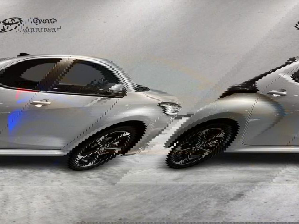 Toyota Yaris Cross nuova a Vercelli (13)