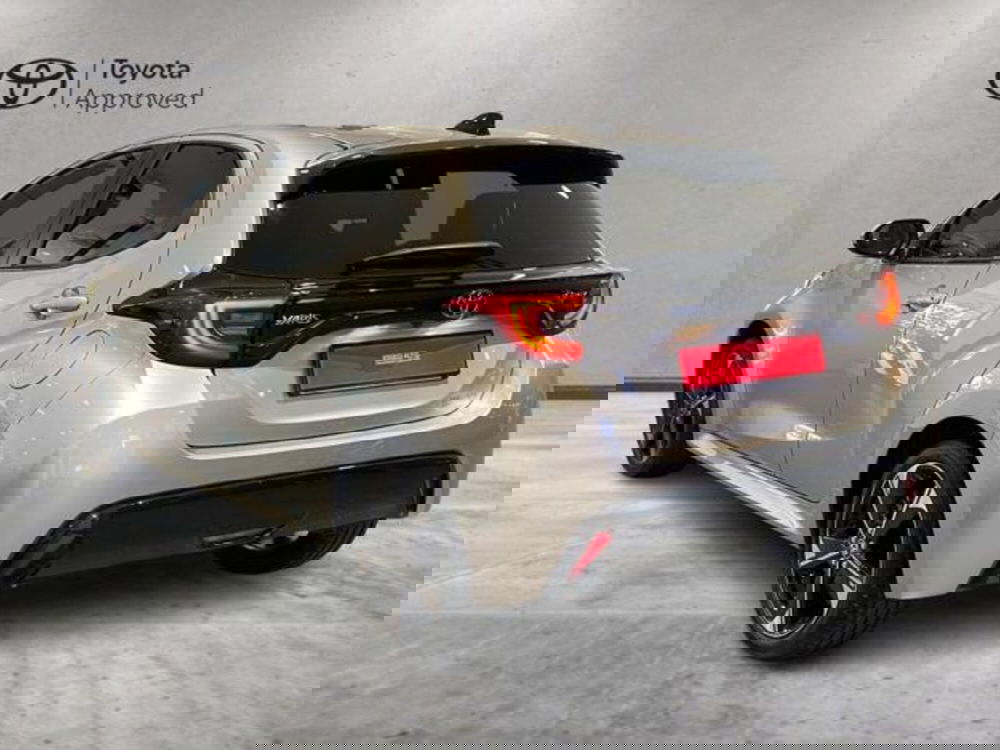 Toyota Yaris Cross nuova a Vercelli (15)