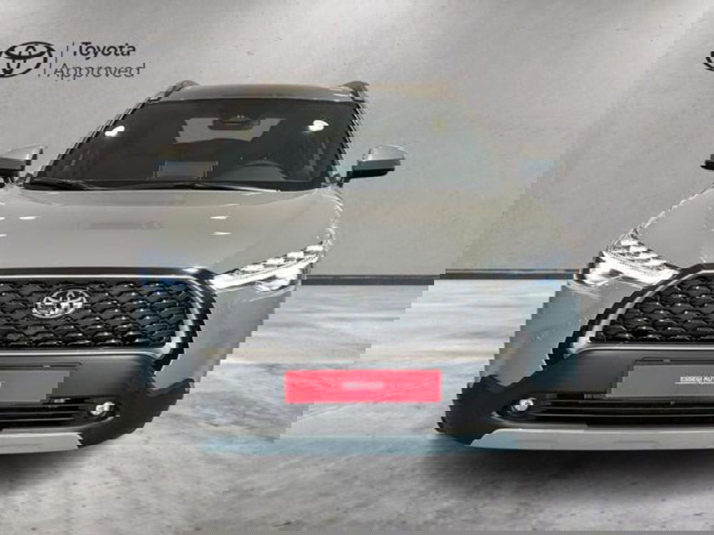 Toyota Corolla Cross Hybrid nuova a Vercelli (4)