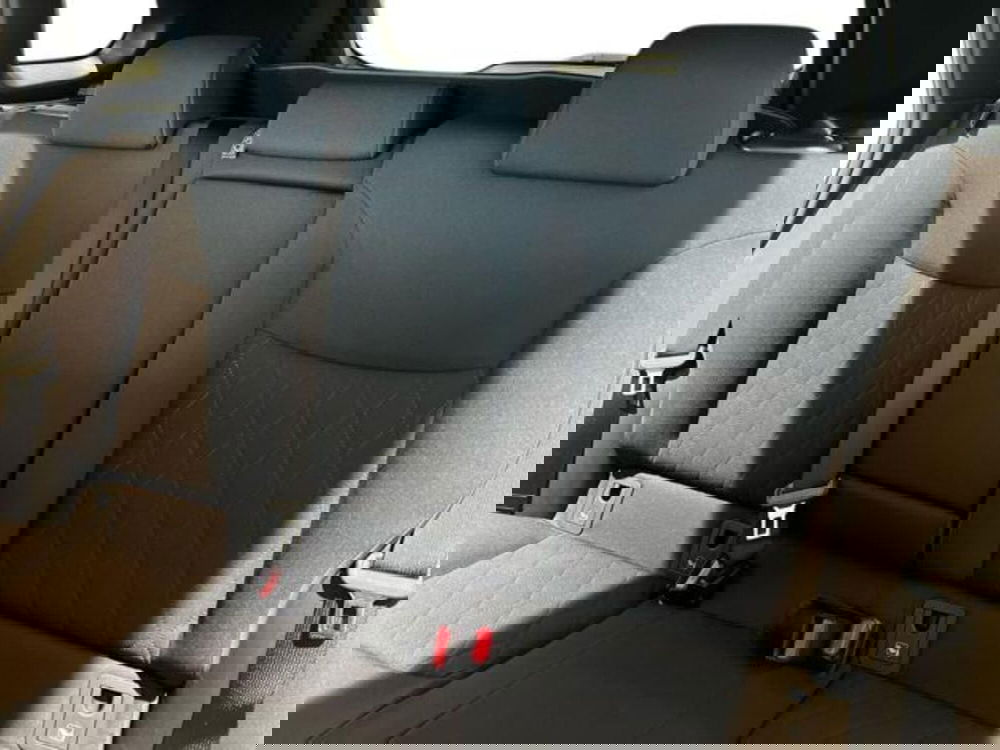 Toyota Corolla Cross Hybrid nuova a Vercelli (7)