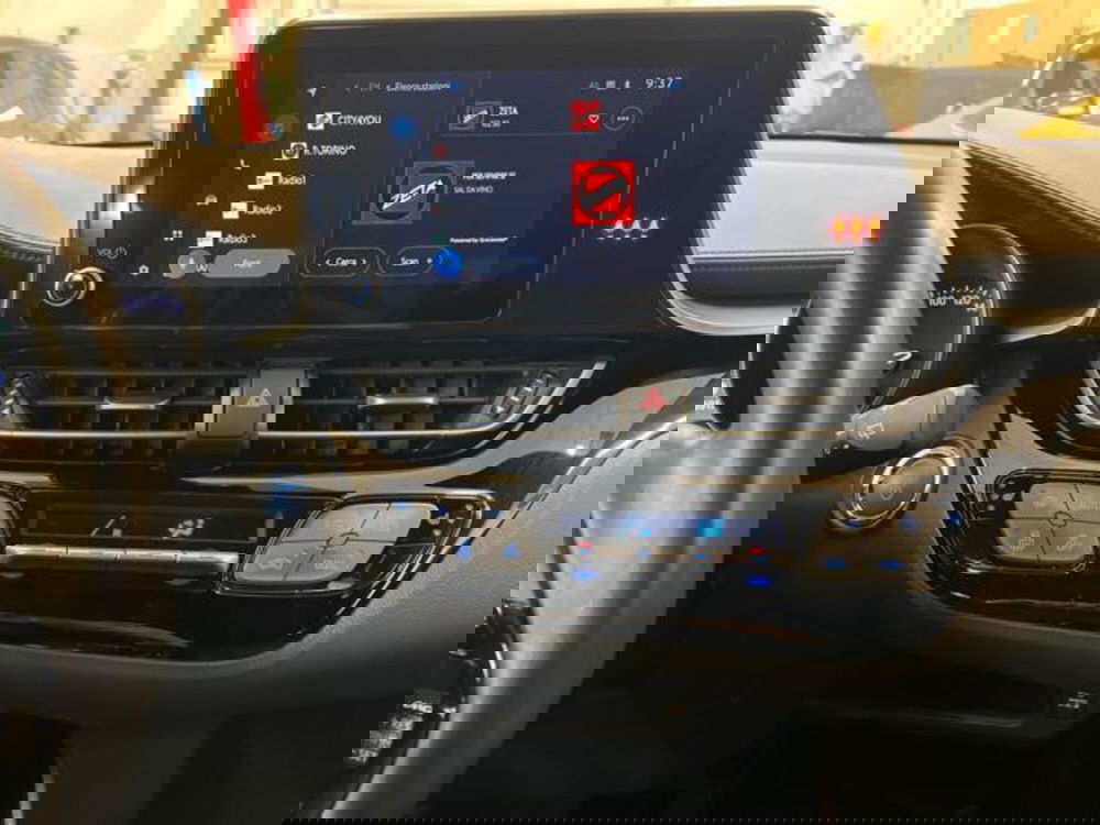 Toyota Toyota C-HR usata a Vercelli (13)