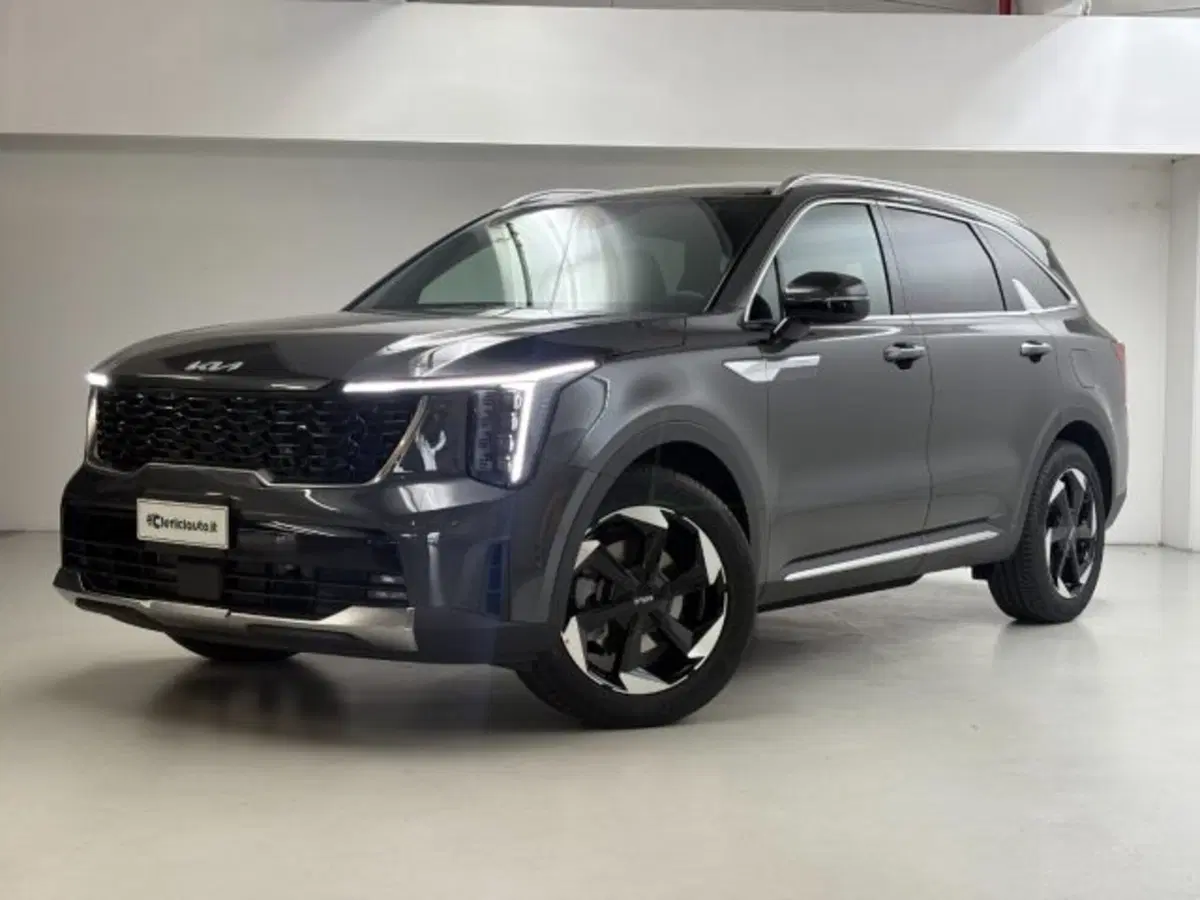 Kia Sorento nuova a Como
