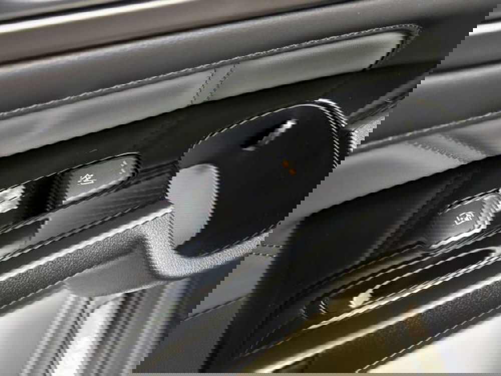 Kia Sorento nuova a Como (14)