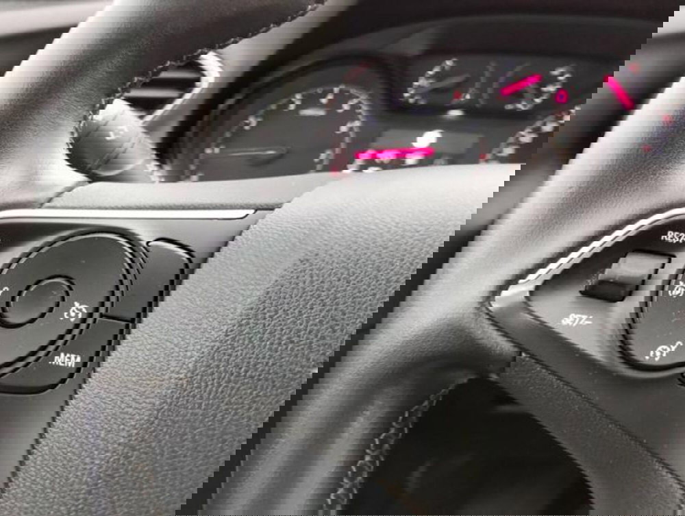 Opel Grandland X usata a Como (11)