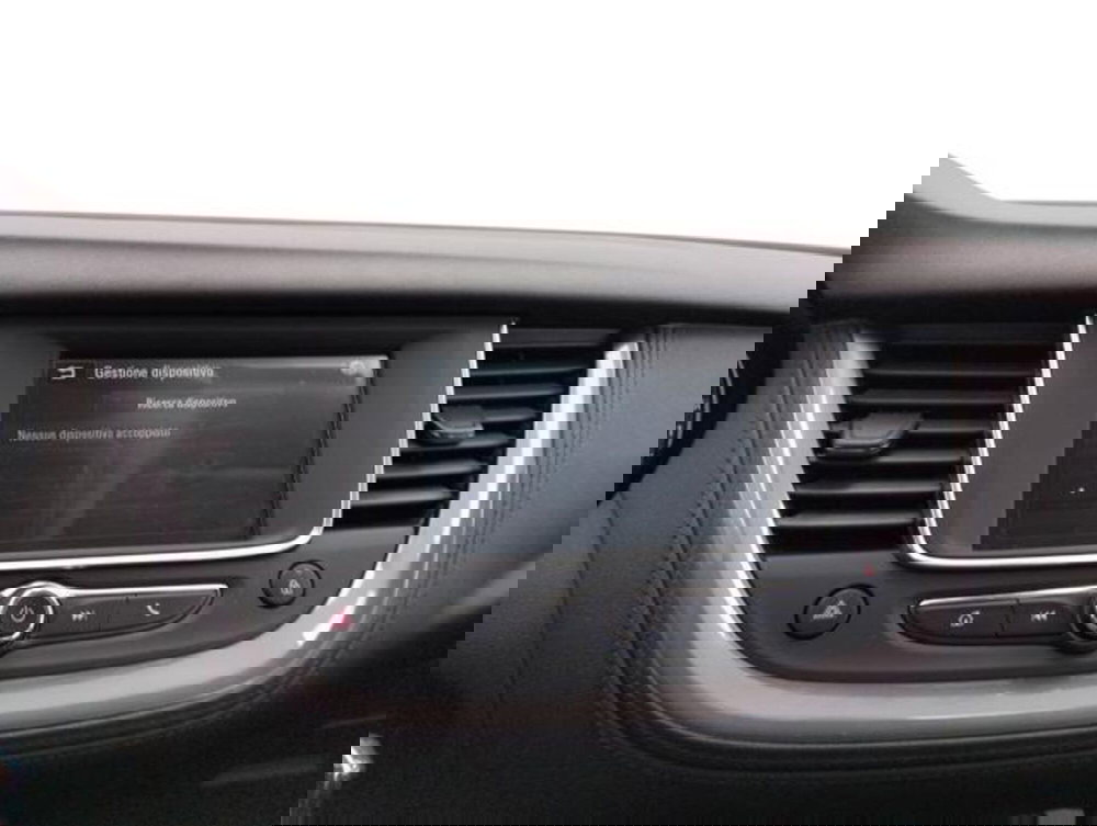 Opel Grandland X usata a Como (14)