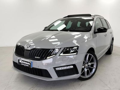 Skoda Octavia Station Wagon 2.0 TDI CR 4x4 DSG Wagon RS del 2018 usata a Lurate Caccivio