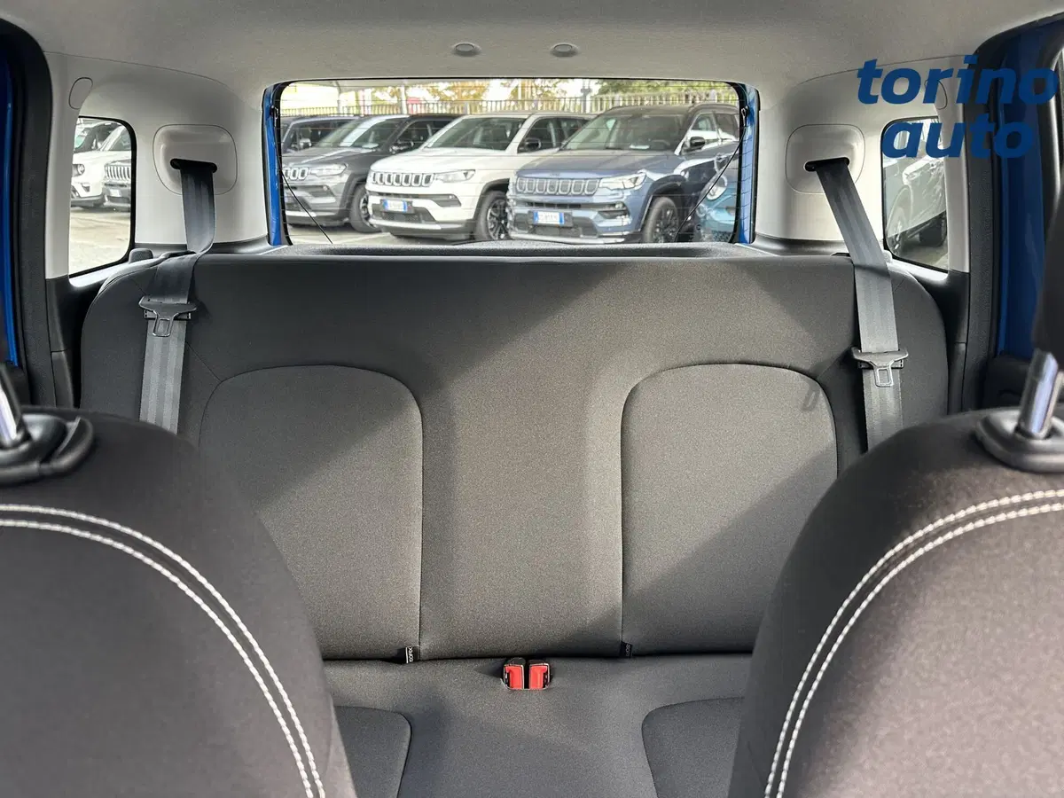 Fiat Panda Cross nuova a Cuneo (11)