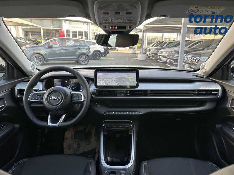 Jeep Avenger nuova a Cuneo (14)