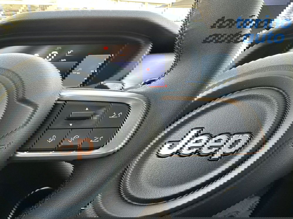 Jeep Avenger nuova a Cuneo (19)