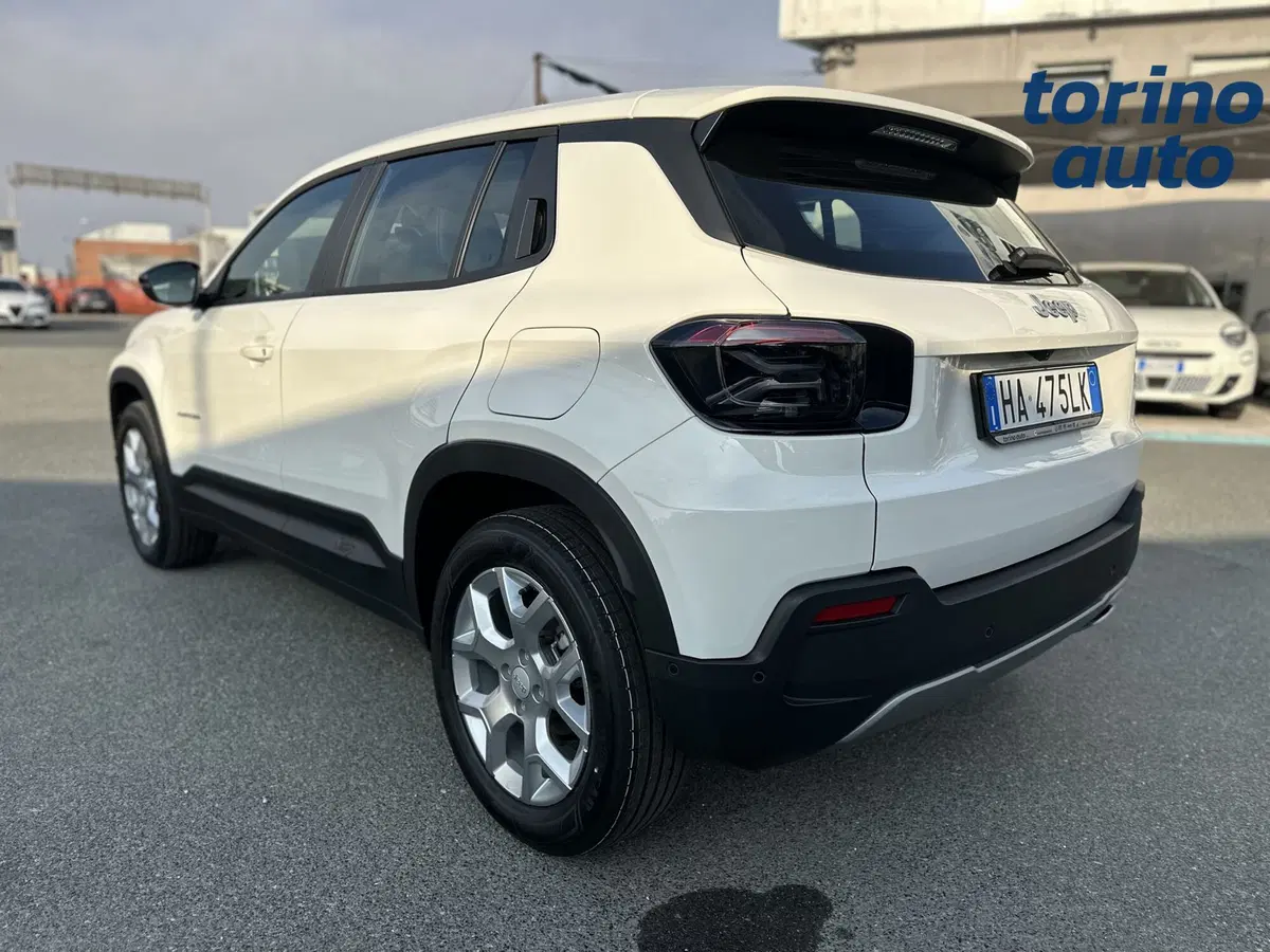 Jeep Avenger nuova a Cuneo (5)