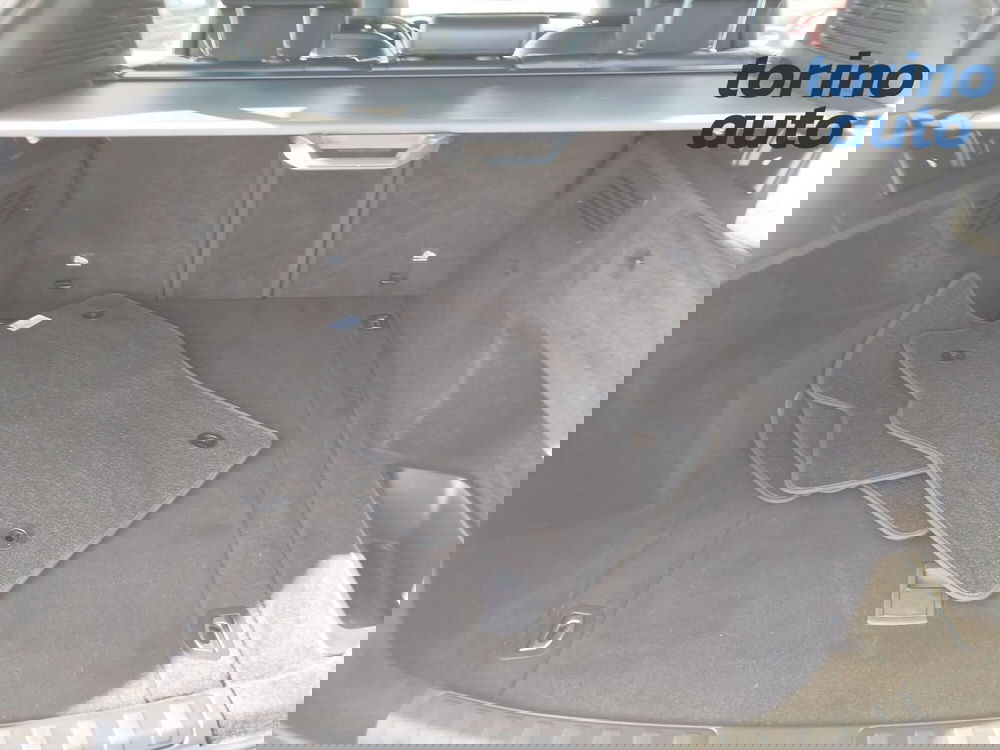 Alfa Romeo Stelvio usata a Cuneo (11)