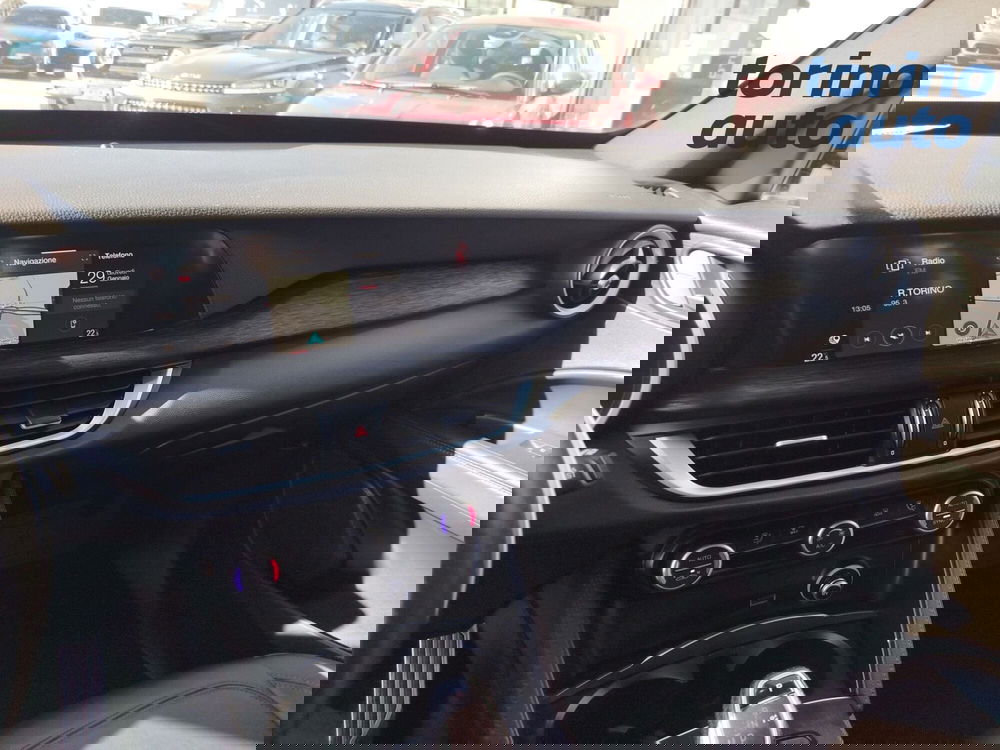 Alfa Romeo Stelvio usata a Cuneo (14)