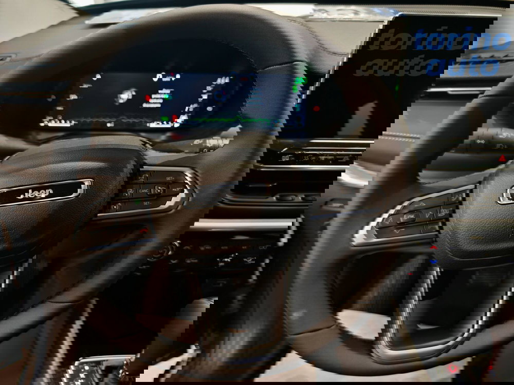 Jeep Compass nuova a Torino (12)