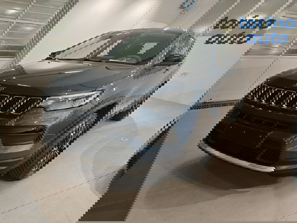 Jeep Compass nuova a Torino (2)