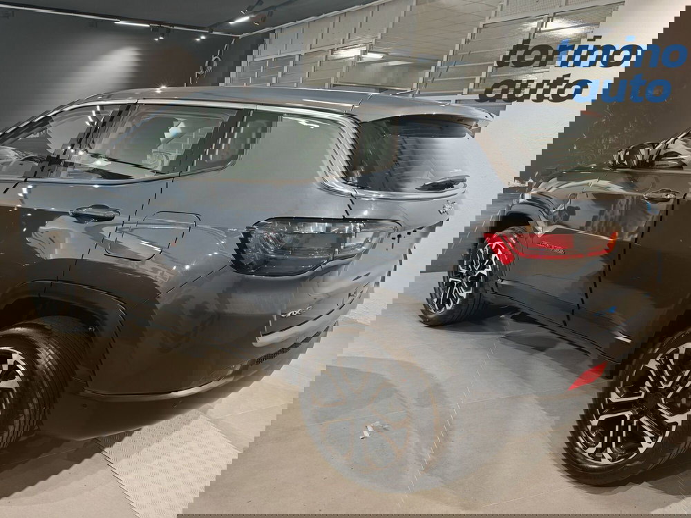 Jeep Compass nuova a Torino (3)