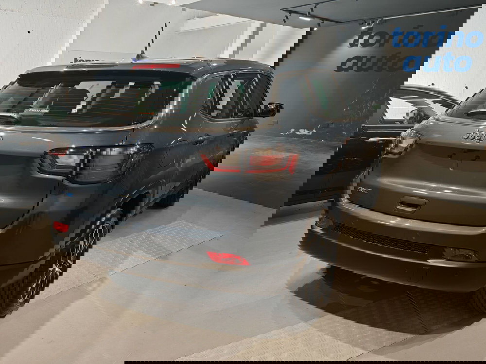 Jeep Compass nuova a Torino (4)