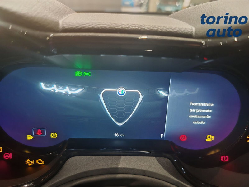Alfa Romeo Tonale nuova a Torino (16)